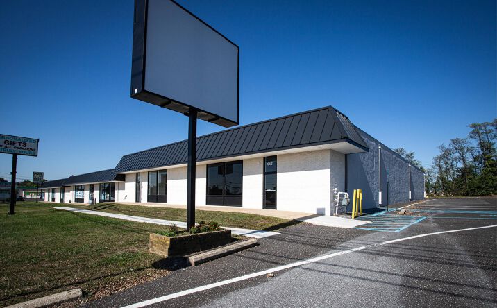 Pictures of Industrial property located at 9411 N Crescent Blvd, Pennsauken Township, NJ 08110 for lease - image #1