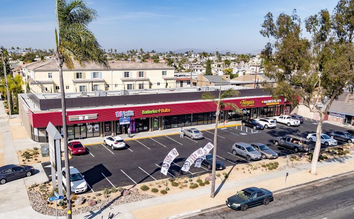 Pictures of Retail property located at 2800 El Cajon Blvd, San Diego, CA 92104 for lease - image #1