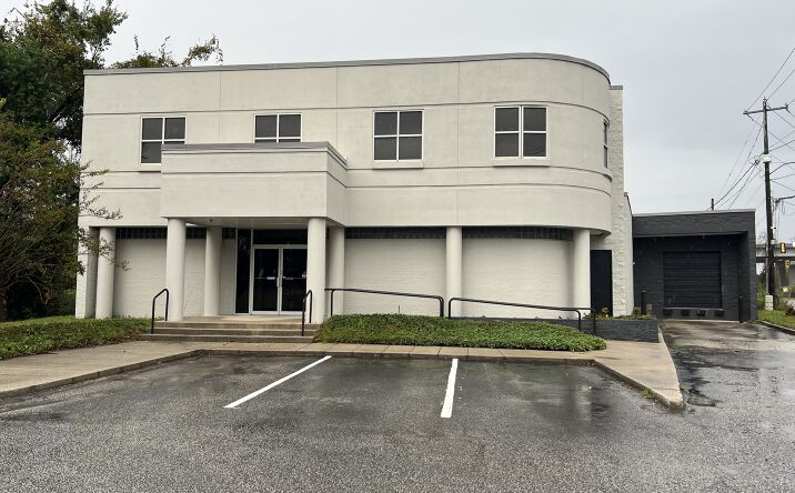 Pictures of Special Purpose property located at 2039 Meeting Street Road, Charleston, SC 29405 for lease - image #1