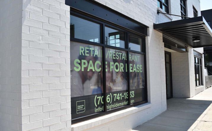 Pictures of Retail, Office, Restaurant property located at 201 13th St, Columbus, GA 31901 for lease - image #1
