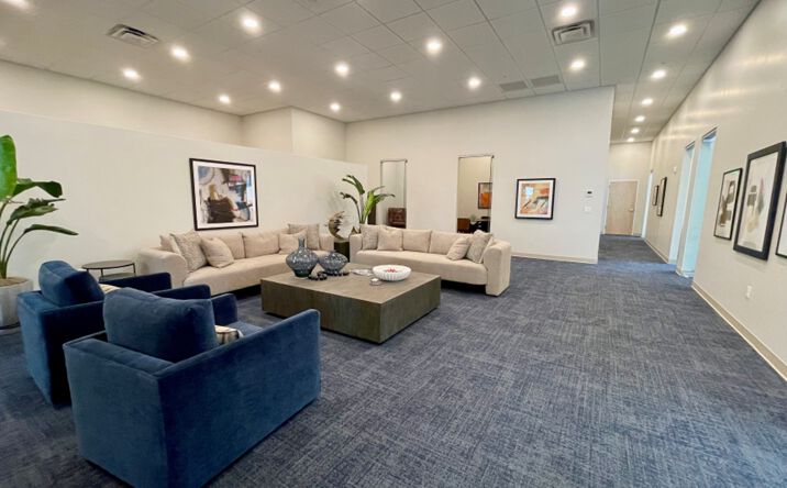 Pictures of Office property located at 267 US-1, Falmouth, ME 04105 for sales - image #1