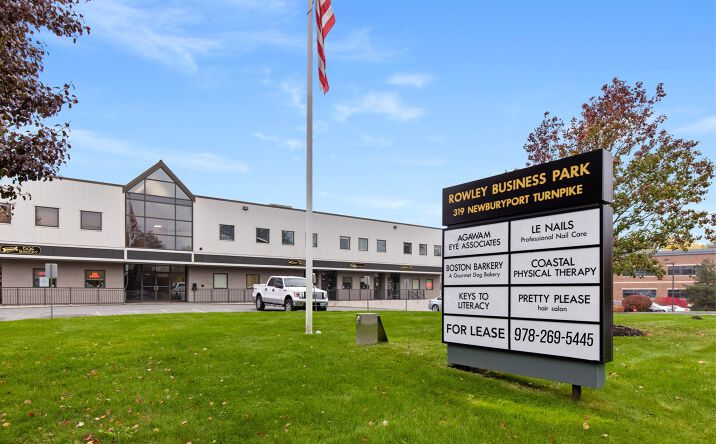 Pictures of Office property located at 319 Newburyport Turnpike, Rowley, MA 01969 for lease - image #1