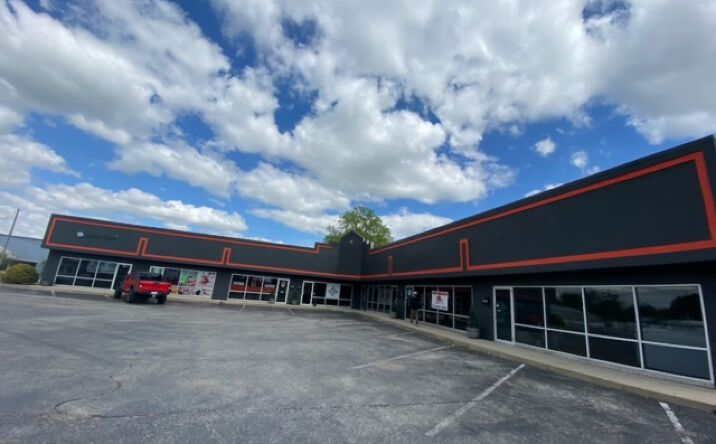 Pictures of Retail property located at 3409 S Western Ave, Marion, IN 46953 for lease - image #1