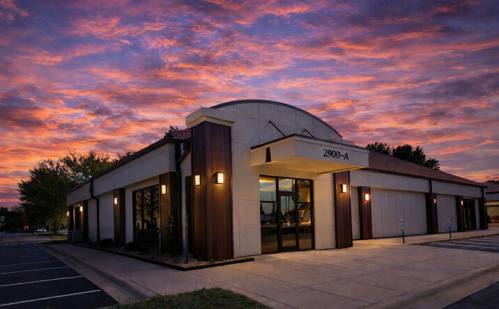 Pictures of Office property located at 2900 S National Ave, Springfield, MO 65804 for lease - image #1