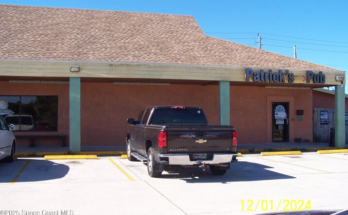 Pictures of Retail property located at 700 West Avenue #700, Cocoa, FL 32927 for lease - image #1