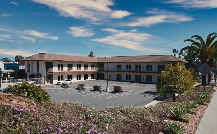Pictures of Office property located at 5402 Ruffin Rd, San Diego, CA 92123 for lease - image #1