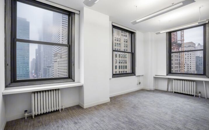 Pictures of Office property located at 5th Ave, New York, NY 10017 for lease - image #1