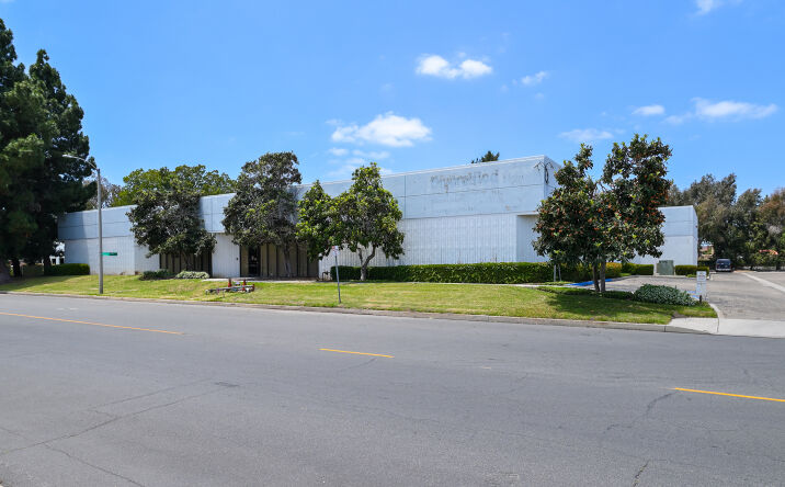 Pictures of Industrial property located at 709 Via Alondra, Camarillo, CA 93012 for lease - image #1