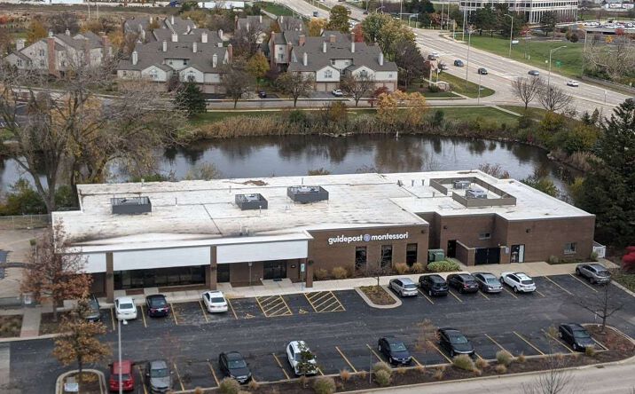 Pictures of Retail property located at 22 Kristin Dr, Schaumburg, IL 60195 for lease - image #1