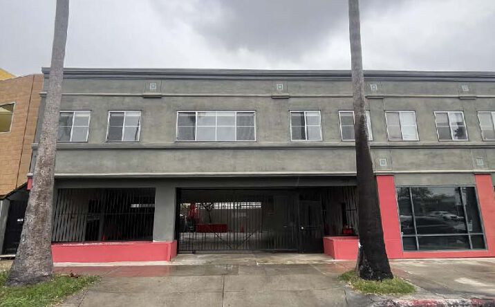 Pictures of Office property located at 1351 19th St, Santa Monica, CA 90404 for lease - image #1