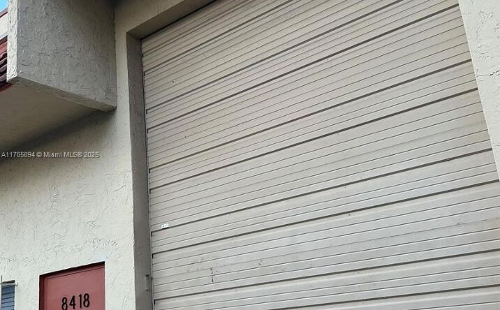 Pictures of Industrial, Office, Retail property located at 8418 NW 61st St # 5, Miami, FL 33166 for lease - image #1