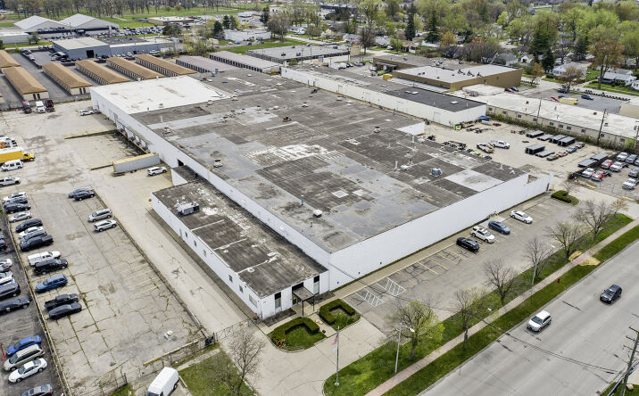 Pictures of Industrial property located at 2727 S Beech Daly St, Dearborn Heights, MI 48125 for lease - image #1