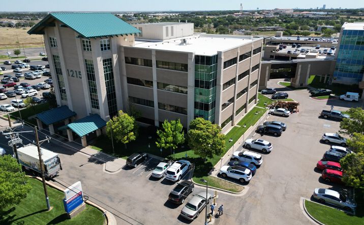 Pictures of Office property located at 1215 Coulter St, Amarillo, TX 79106 for lease - image #1