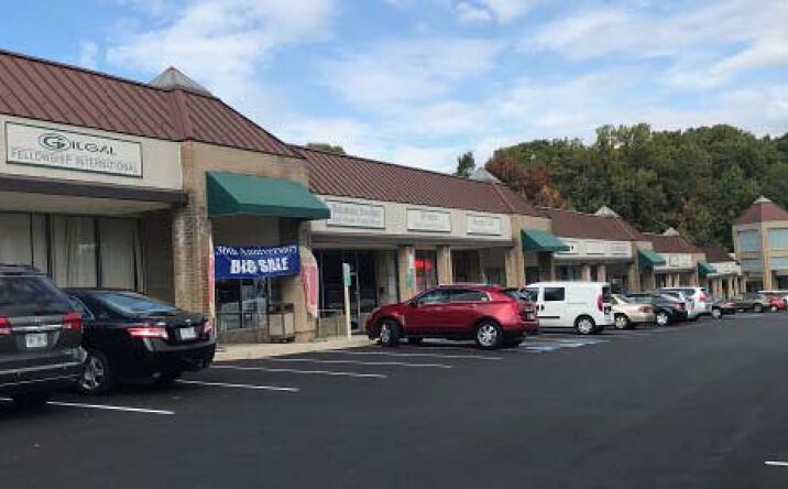 Pictures of Retail, Office property located at 12584-12800 Darby Brook Ct, Woodbridge, VA 22192 for lease - image #1