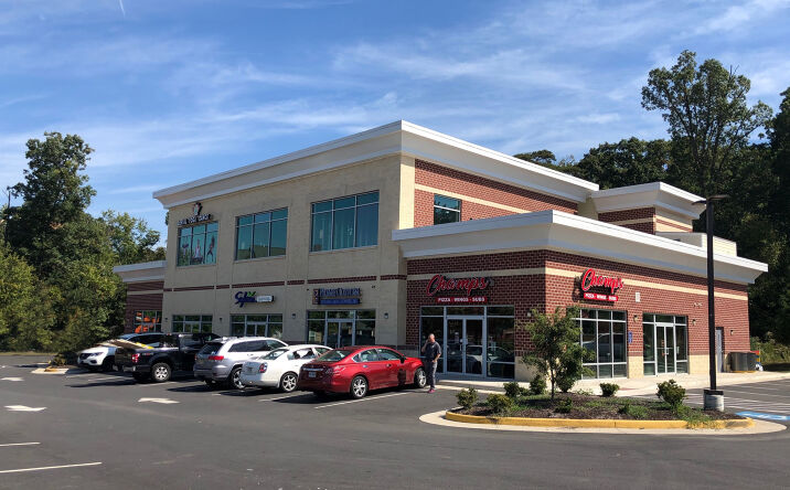 Pictures of Retail, Office property located at 45630 Falke Plaza, Sterling, VA 20166 for lease - image #1
