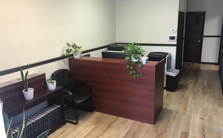 Pictures of Office property located at 4345 S Lakeshore Dr, Tempe, AZ 85282 for lease - image #1