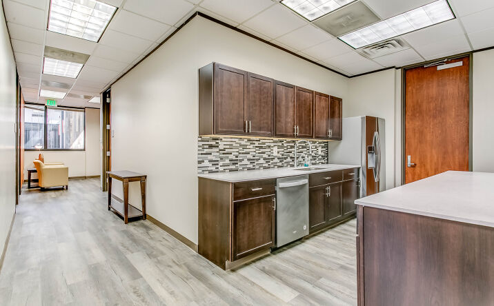 Pictures of Office property located at 9011 Mountain Ridge Dr, Austin, TX 78759 for lease - image #1