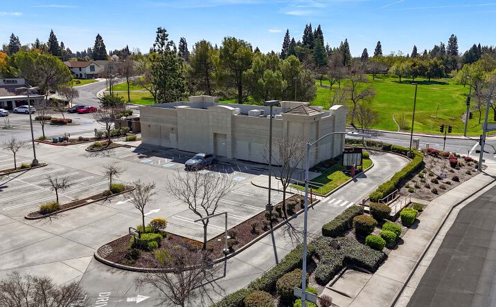 Pictures of Retail property located at 1089 Sunrise Avenue, Roseville, CA 95661 for lease - image #1