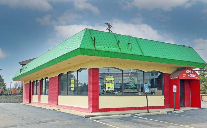 Pictures of Retail property located at 27701 Orchard Lake Rd, Farmington Hills, MI 48334 for lease - image #1