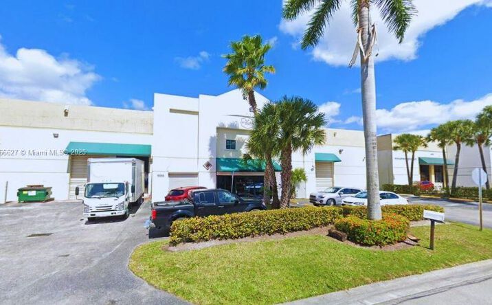 Pictures of Industrial property located at 10505 NW 29th Ter, Doral, FL 33172 for lease - image #1