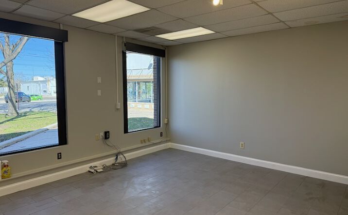 Pictures of Office property located at 500 E Landis Ave, Vineland, NJ 08360 for lease - image #1