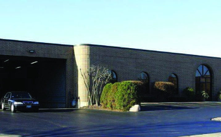 Pictures of Retail property located at 1070 Ardmore Ave, Itasca, IL 60143 for lease - image #1