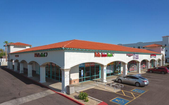 Pictures of Retail property located at 1810 W Northern Ave, Phoenix, AZ 85021 for lease - image #1