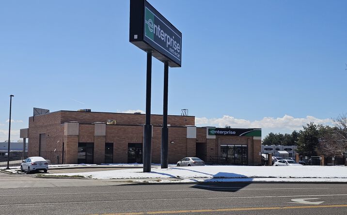Pictures of Retail, Office, Industrial property located at 863 W Gordon Ave, Layton, UT 84041 for lease - image #1