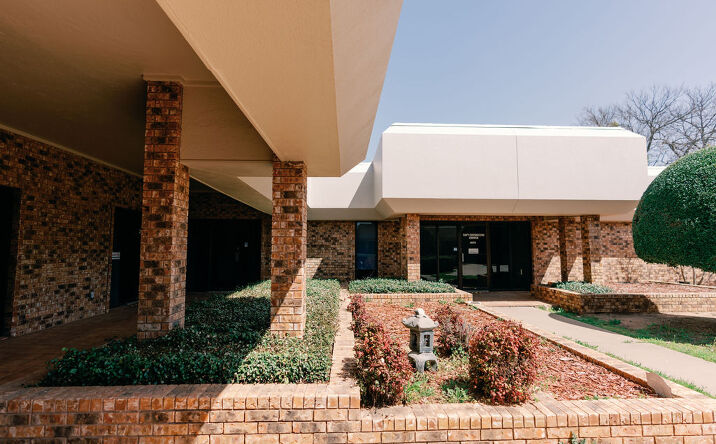 Pictures of Office property located at 4722 Taft Blvd, Wichita Falls, TX 76308 for lease - image #1