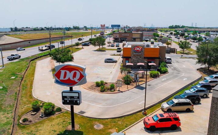 Pictures of Retail property located at 506 W I-30, Royse City, TX 75189 for lease - image #1
