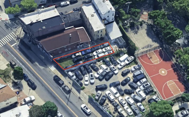 Pictures of Land property located at 136 Jamaica Ave, Brooklyn, NY 11207 for lease - image #1