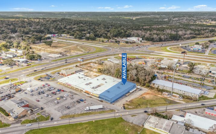 Pictures of Retail property located at 5363 US-90, Mobile, AL 36619 for lease - image #1