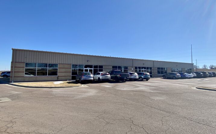 Pictures of Office, Industrial property located at 3820 N Potsdam Ave, Sioux Falls, SD 57104 for lease - image #1