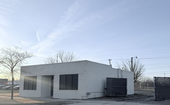 Pictures of Retail property located at 32541 Michigan Ave, Wayne, MI 48184 for lease - image #1