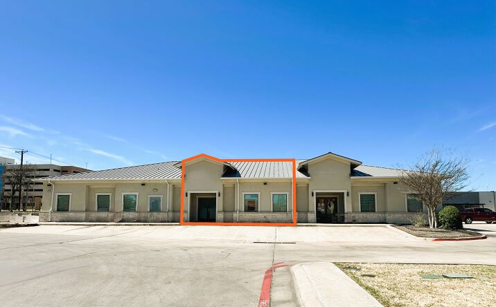 Pictures of Office property located at 3447 E Renner Rd, Plano, TX 75074 for lease - image #1
