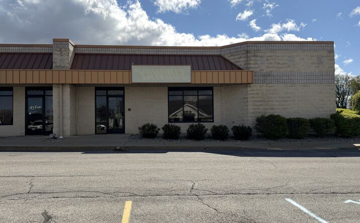 Pictures of Retail, Office property located at 4880 Gratiot Rd, Saginaw, MI 48638 for lease - image #1