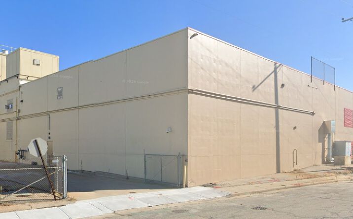 Pictures of Retail, Office, Industrial property located at 140 S Concord Rd, Oconomowoc, WI 53066 for lease - image #1