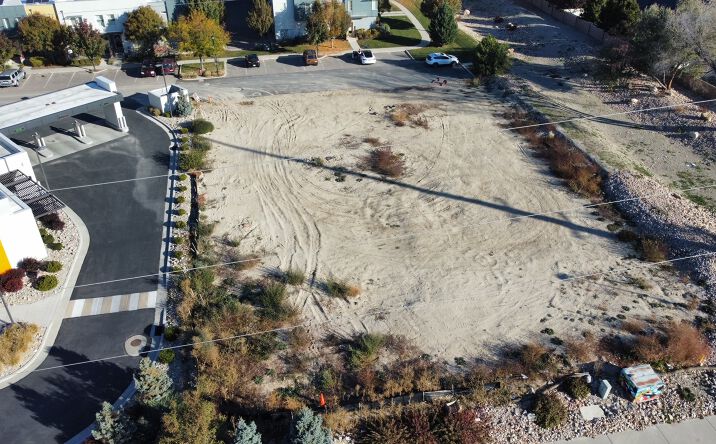 Pictures of Retail property located at 3634 W 11400 S, South Jordan, UT 84095 for lease - image #1