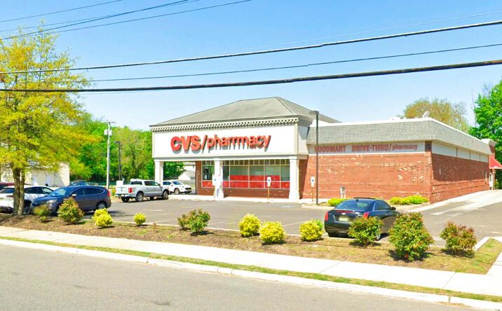 Pictures of Retail property located at 231 W Broad St, Paulsboro, NJ 08066 for lease - image #1