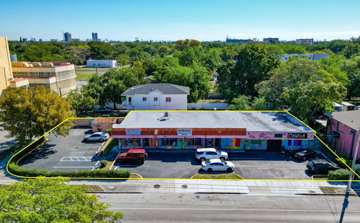 Pictures of Retail, Office property located at 5935 NW 2nd Ave, Miami, FL 33127 for lease - image #1