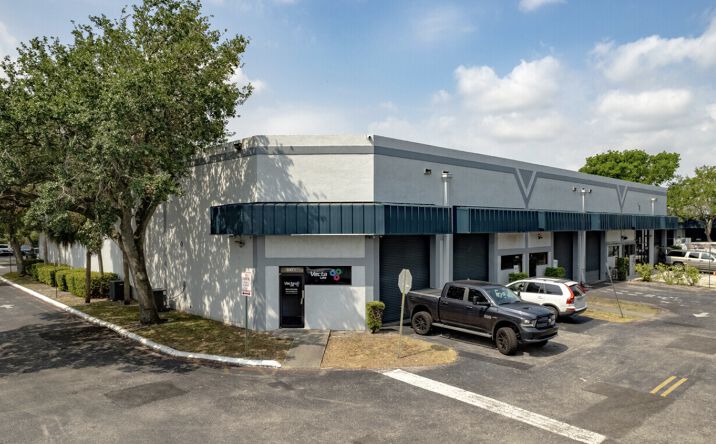 Pictures of Industrial property located at 6741 W Sunrise Boulevard, Plantation, FL 33313 for lease - image #1