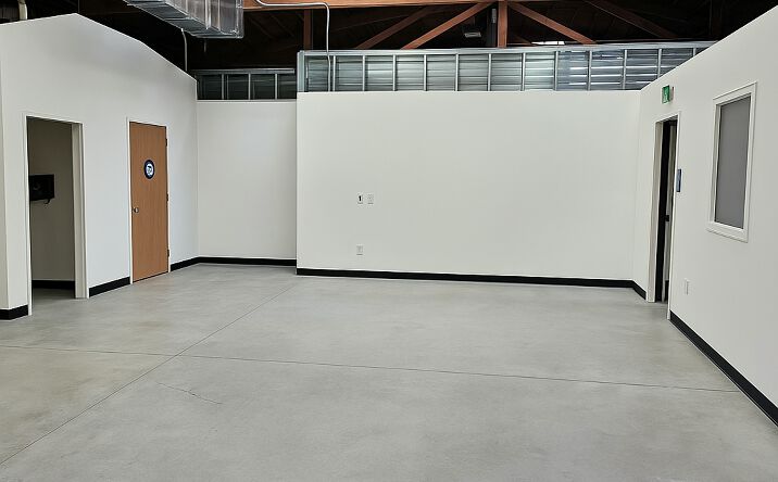 Pictures of Office, Industrial, Special Purpose property located at 1208 Gaviota Ave, Long Beach, CA 90813 for lease - image #1
