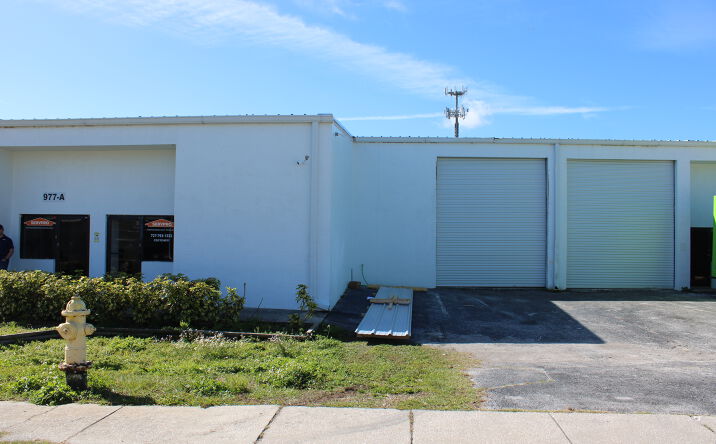 Pictures of Industrial property located at 977 Withlacoochee Street, Suite D, Safety Harbor, FL 34695 for lease - image #1