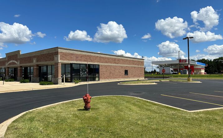 Pictures of Retail property located at 6500 US-34, Plano, IL 60545 for lease - image #1