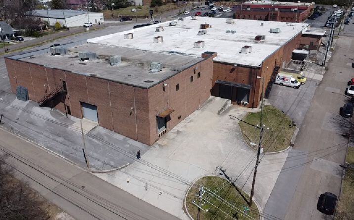 Pictures of Industrial property located at 121 W Oak Hill Ave, Knoxville, TN 37917 for lease - image #1