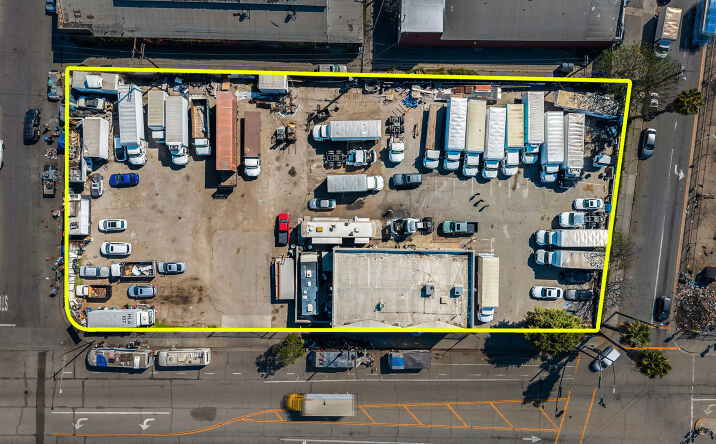 Pictures of Industrial, Land property located at 1808 E 58th Pl, Los Angeles, CA 90001 for lease - image #1