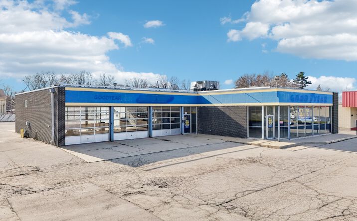 Pictures of Retail property located at 3773 E Washington Ave, Madison, WI 53704 for lease - image #1