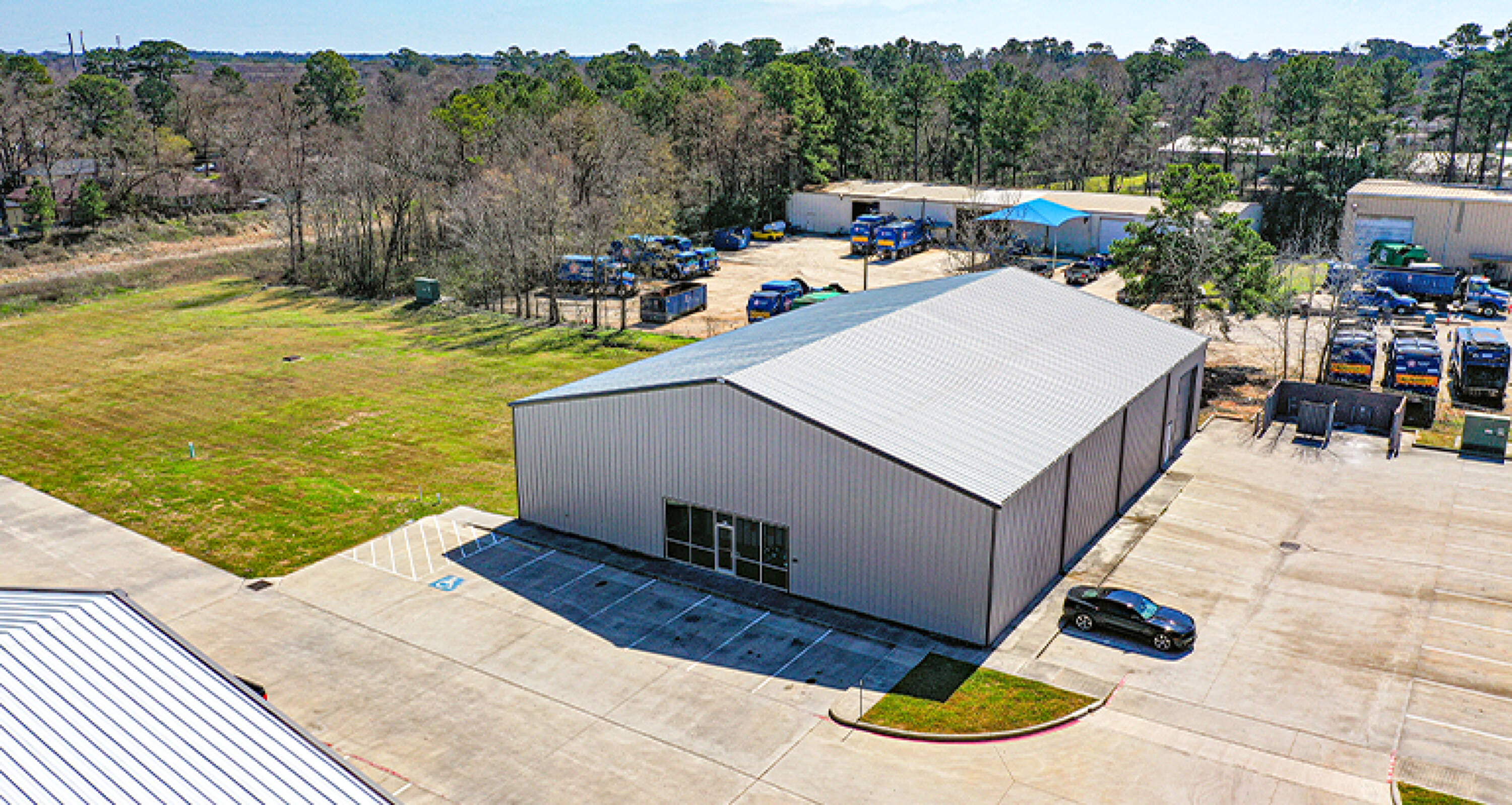117 & 121 Industrial Ct