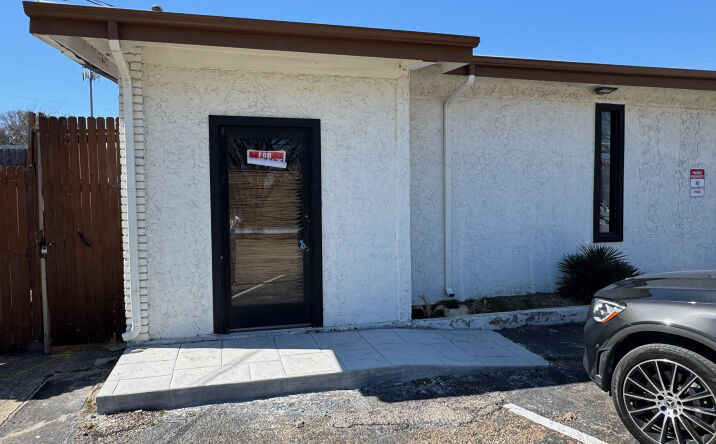 Pictures of Retail, Office property located at 2001 S Glenbrook Dr, Garland, TX 75041 for lease - image \#1