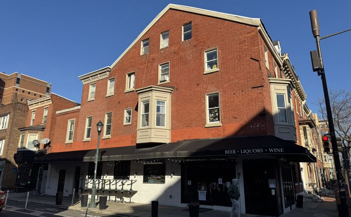 Pictures of Retail, Restaurant property located at 941 Spruce St, Philadelphia, PA 19107 for lease - image #1